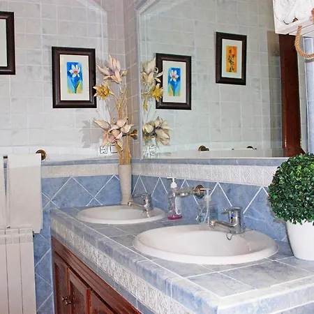 La Casa De La Piscina,ideal Familias Y Grupos Country house